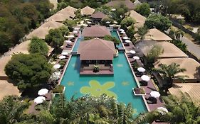 East Sea Paradise Hotel